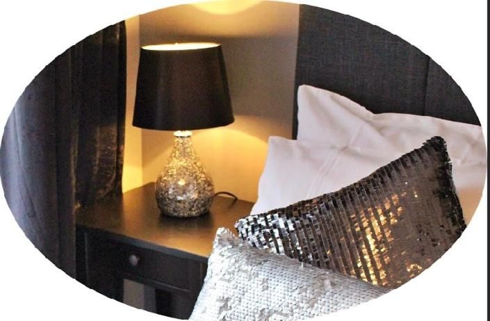 Лоджи The Rooms at The Spout Kilcullen
