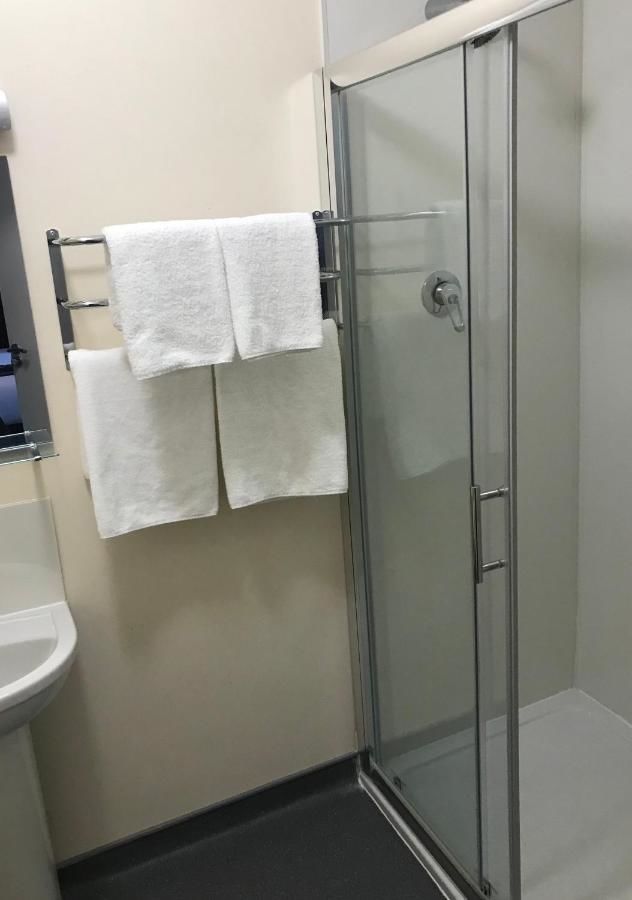 Лоджи The Rooms at The Spout Kilcullen